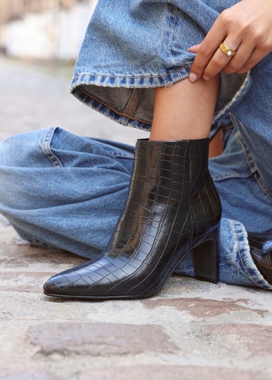 Linzi Alisha Black Faux Croc Leather Heeled Ankle Boot