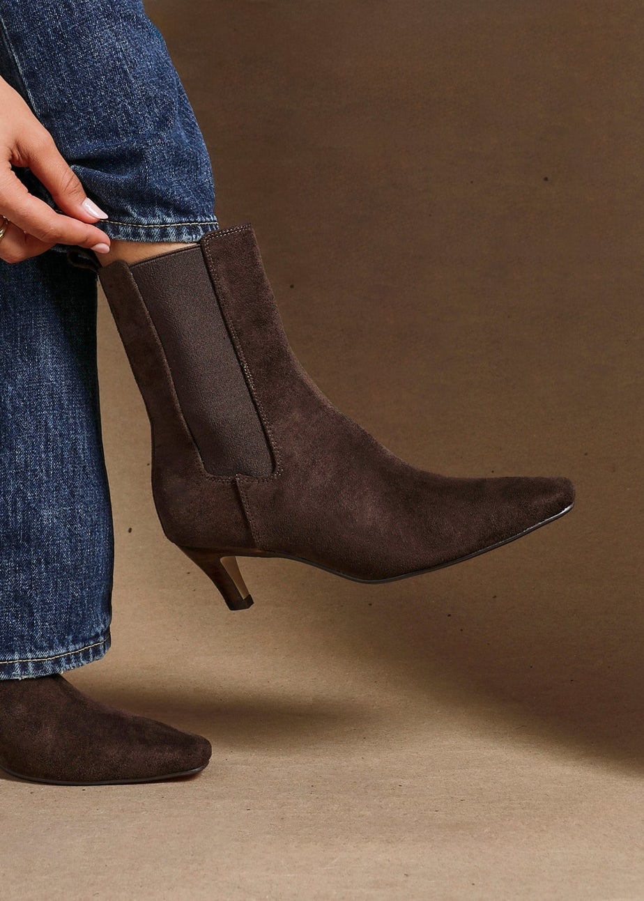 Linzi Ritual Brown Faux Suede Kitten Heel Chelsea Boot