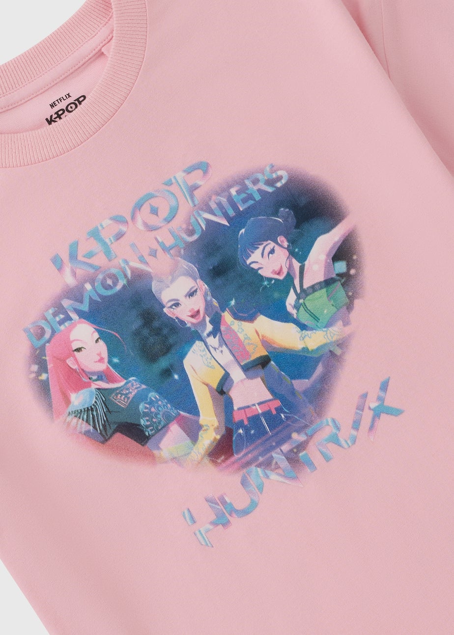 K Pop Girls Pink Heart Huntrxx T-Shirt (6-13yrs)