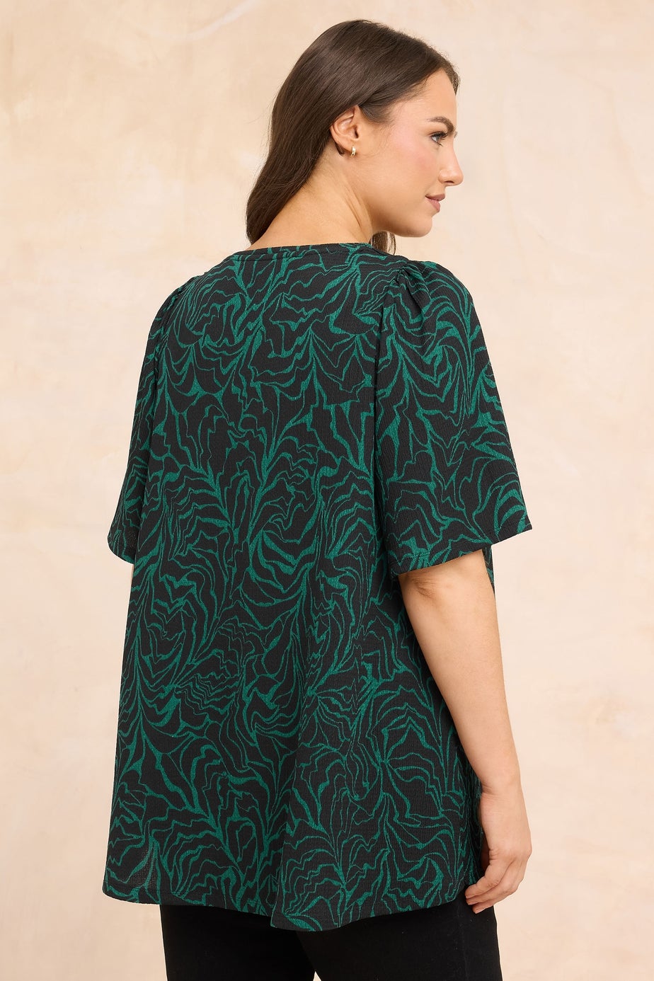 Evans Curve Green Abstract Print Pleat Front Crinkle Top
