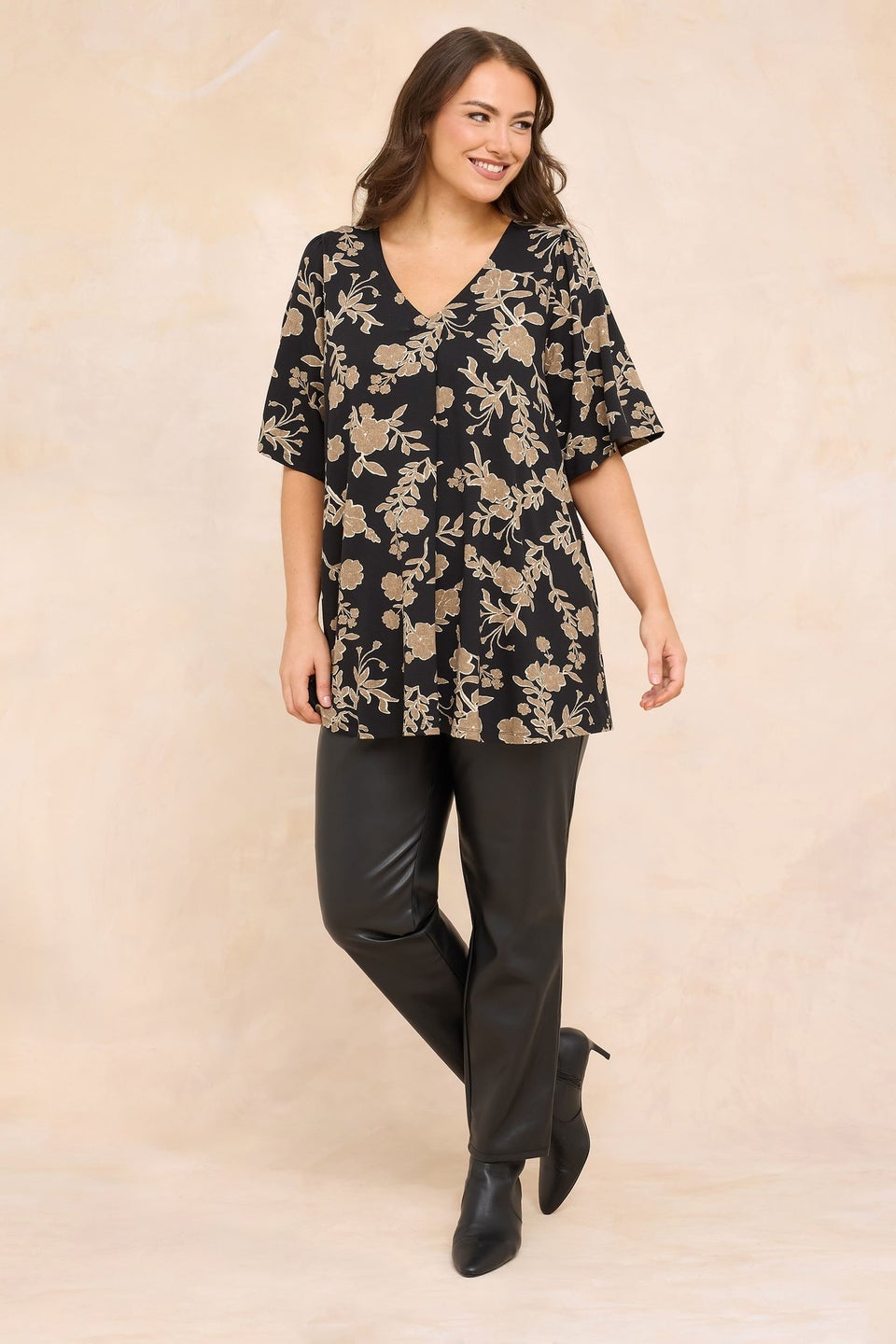 Evans Curve Black Floral Print Pleat Front Top