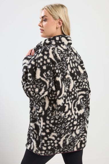 Yours Curve Black Animal Print Borg Fleece