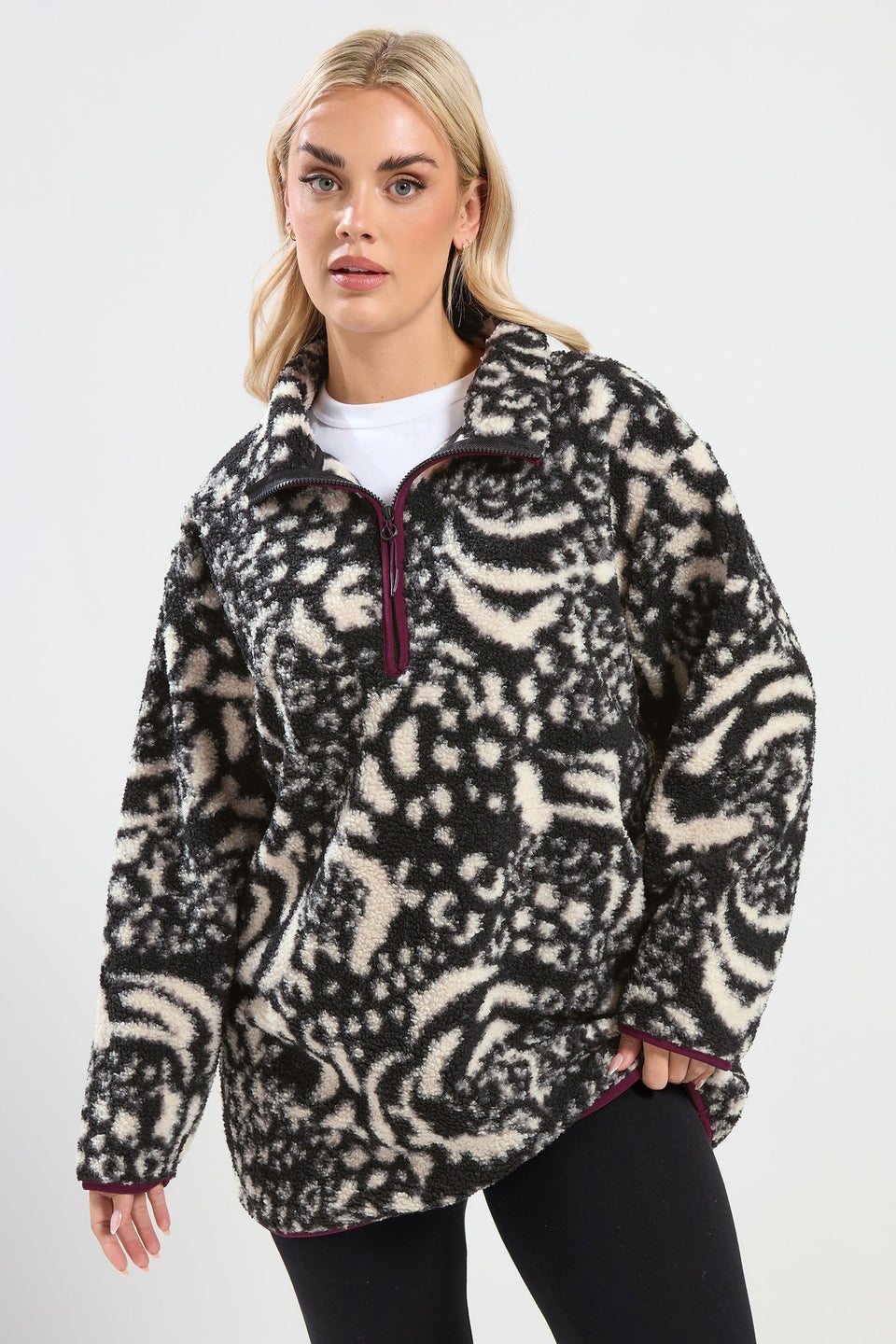 Yours Curve Black Animal Print Borg Fleece