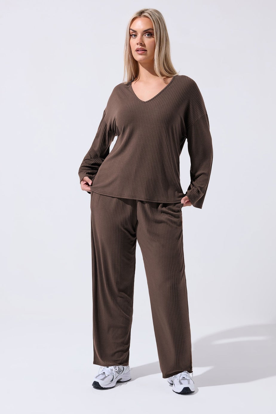 Yours Limited Curve Brown Ribbed V-Neck Top