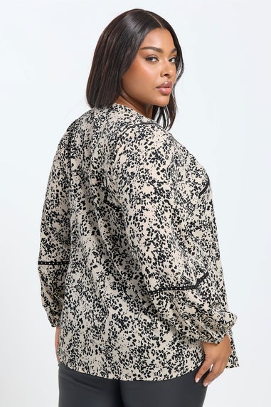 Yours Curve Cream Spot Stud Detail Blouse