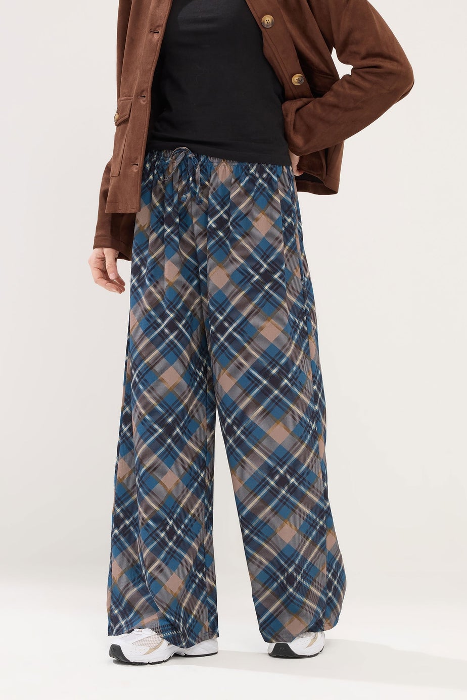 PixieGirl Petite Navy Blue Check Wide Leg Trousers