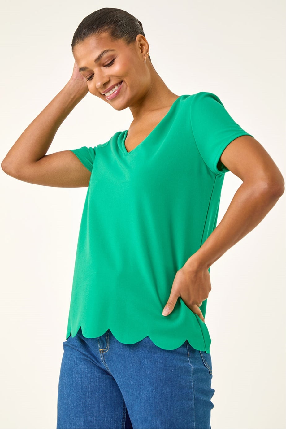 Roman Green Scalloped Hem V-Neck T-Shirt
