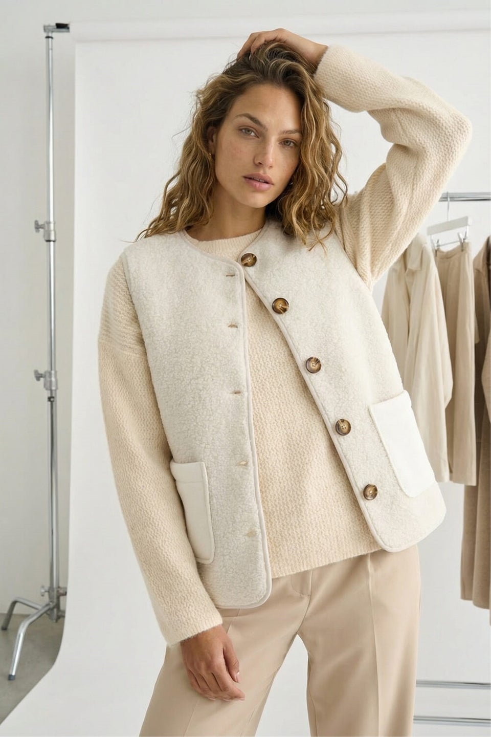 Roman Ivory Fleece Pocket Gilet