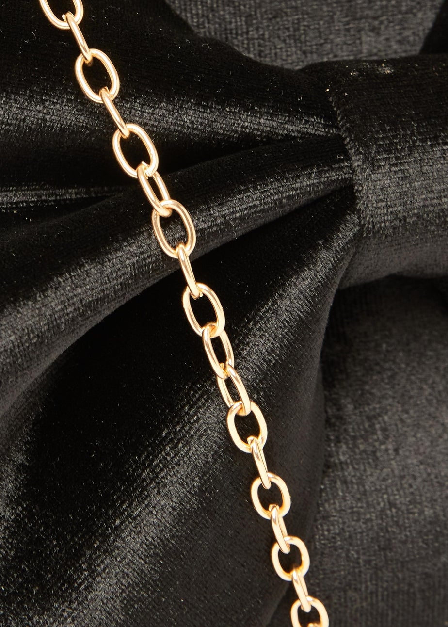 Quiz Black Velvet Bow Clutch Bag