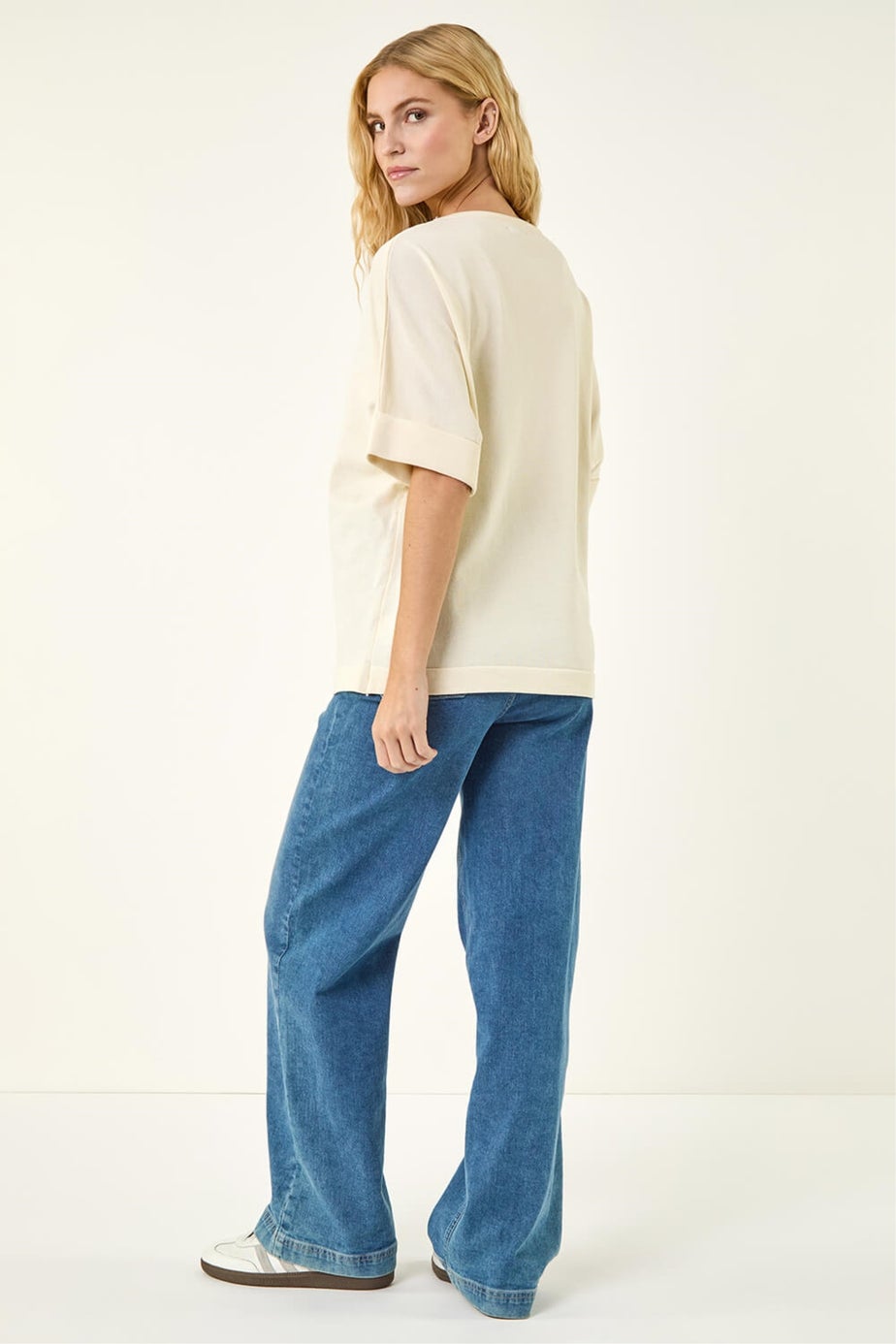 Roman Beige Crochet Flower Knit Top