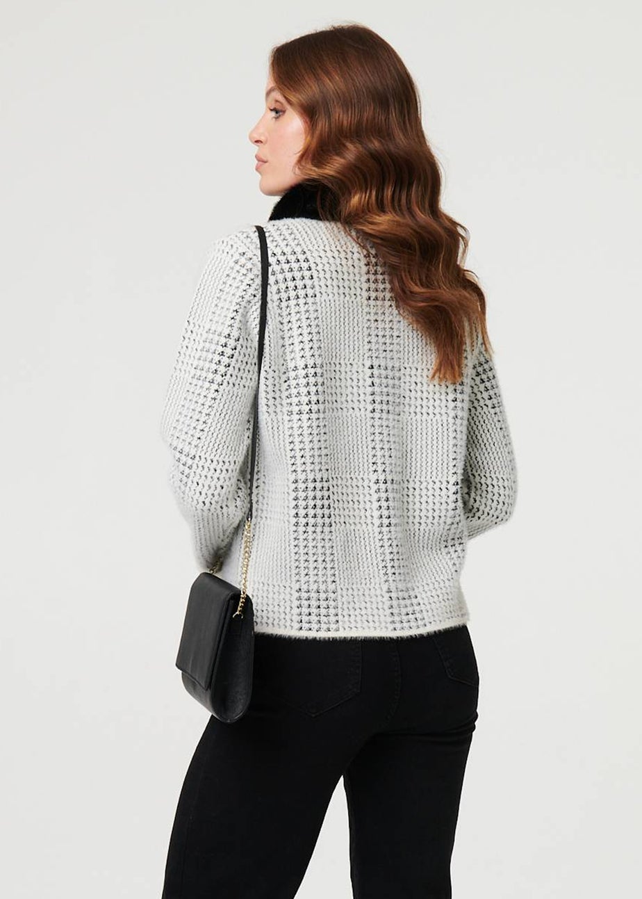 Izabel London Black Checked Faux Fur Long Sleeve Jacket