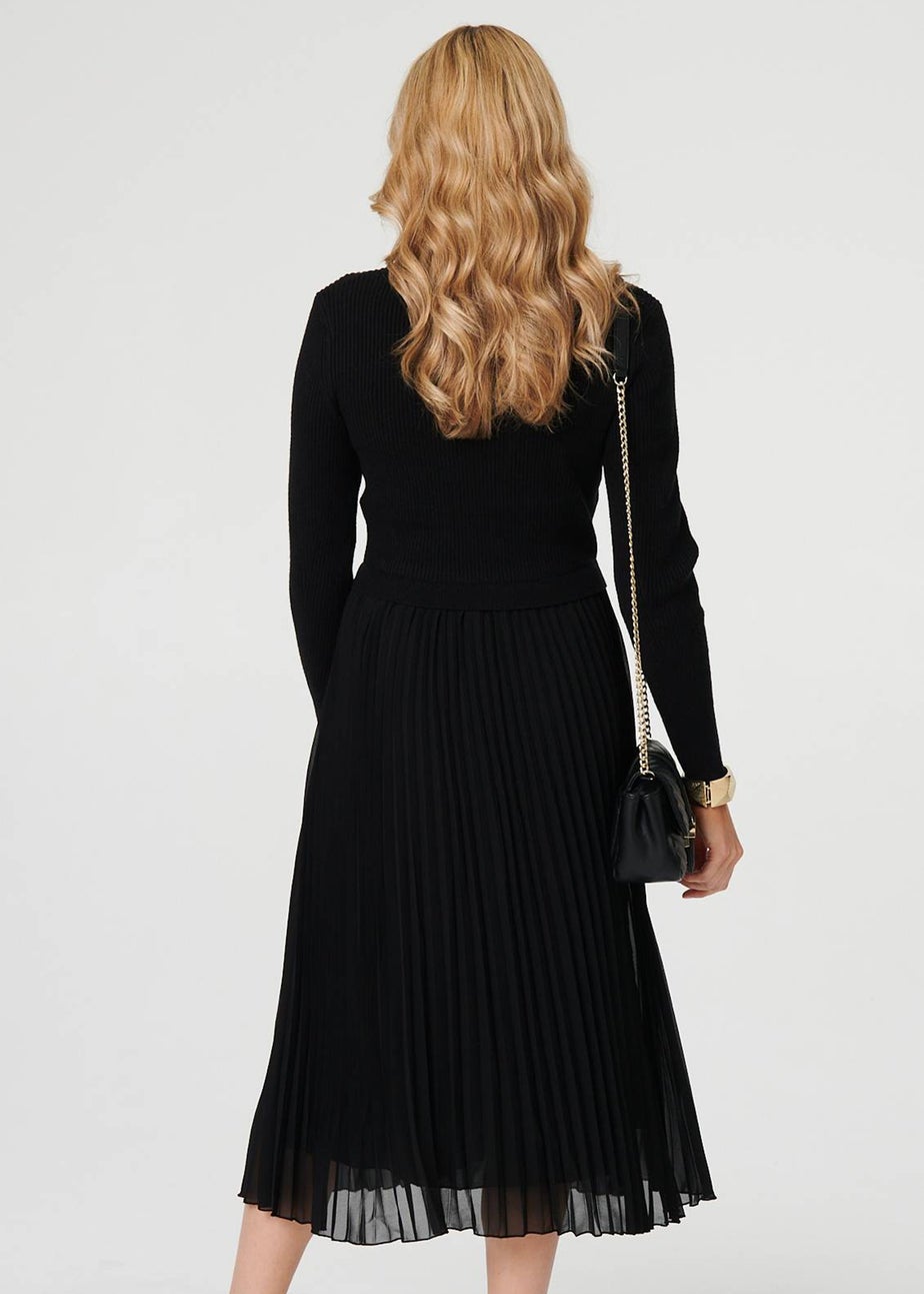 Izabel London Black Knit Long Sleeve Ruched Maxi Dress