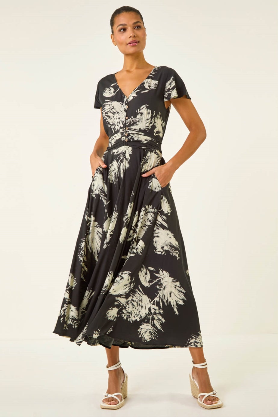 Roman Black Floral Print Ruched Midi Dress