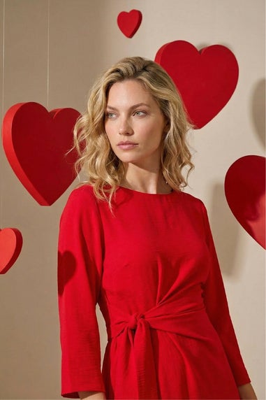 Roman Red Petite Tie Waist Front Dress