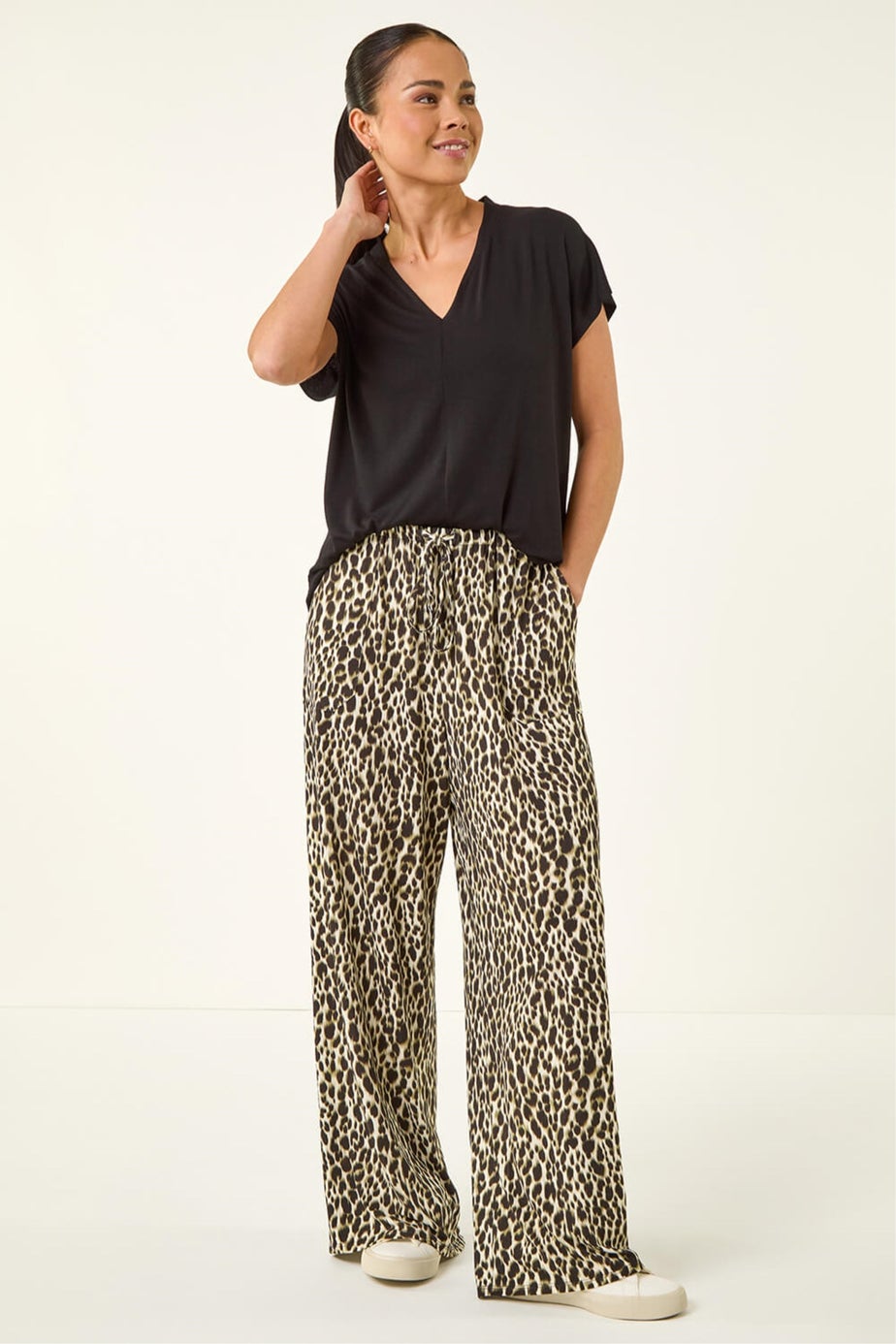 Roman Black Petite Cap Sleeve Stretch Top