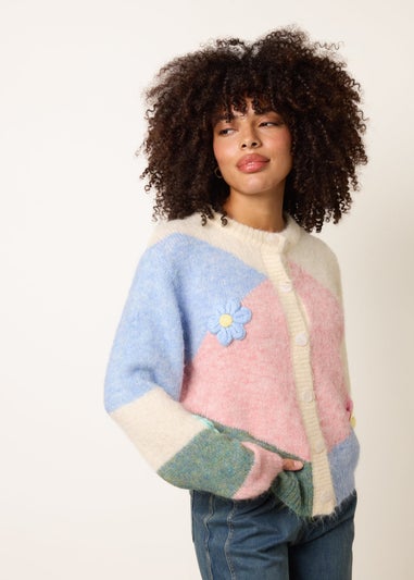 Blue Vanilla Multi Round Neck Button Flower Cardigan
