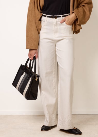 Blue Vanilla White Floral Embroidered Detailed Flared Jeans