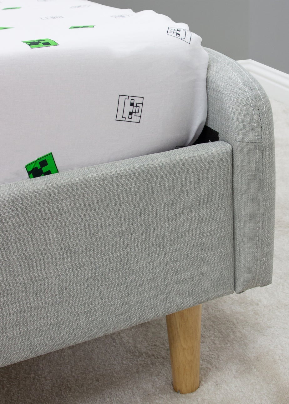 Minecraft Grids White Fitted Sheet