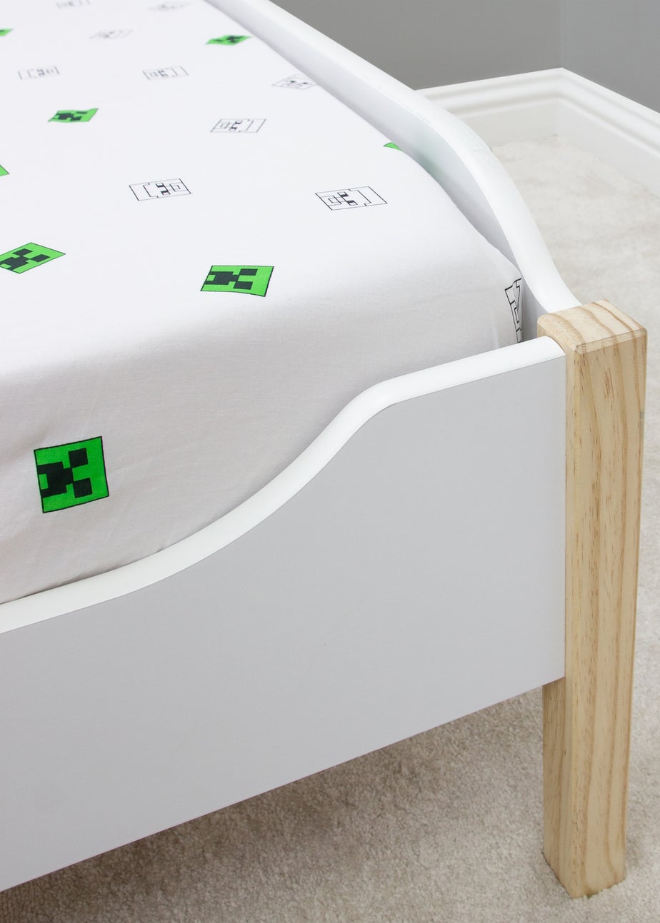 Minecraft Grids White Fitted Sheet