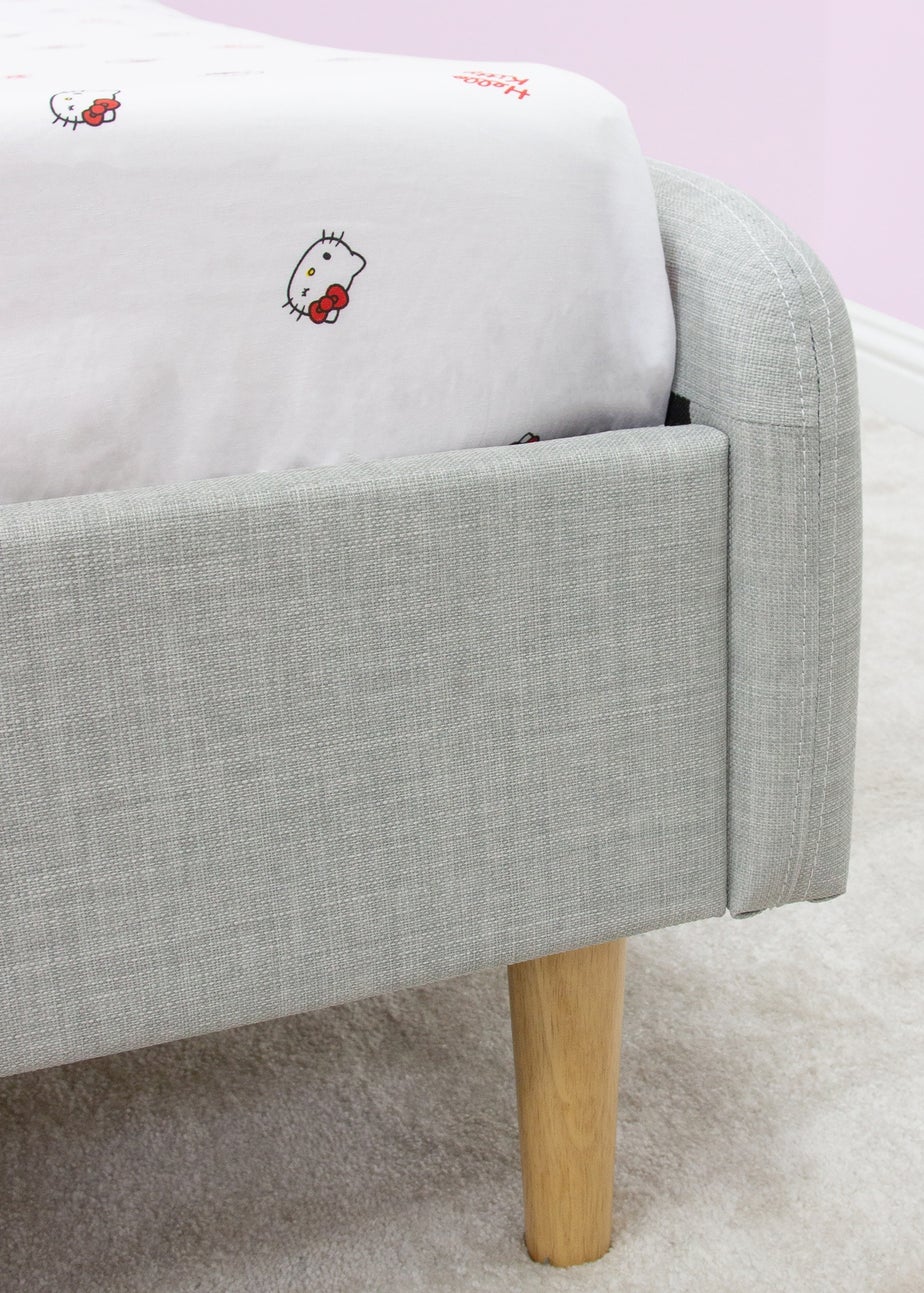 Hello Kitty White Sleepover Fitted Sheet