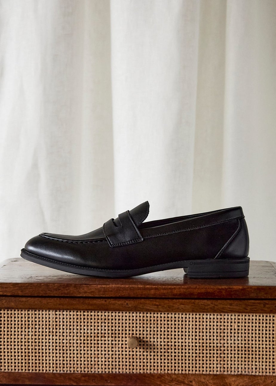 Linzi Aurelio Mens Black Faux Leather Penny Loafers