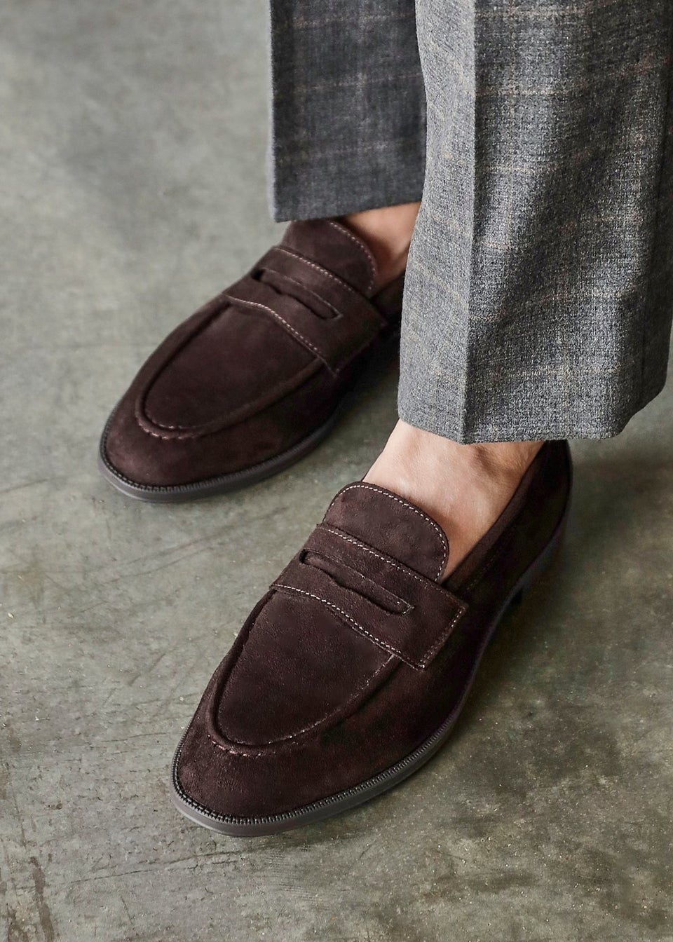 Linzi Aurelio Mens Dark Brown Faux Suede Penny Loafers