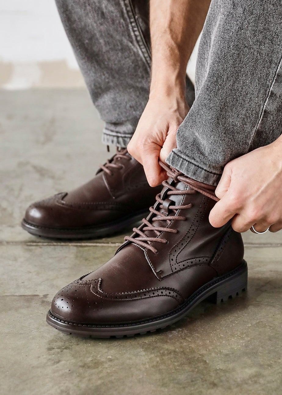 Linzi Leonardo Mens Brown Faux Leather Brogue Boots