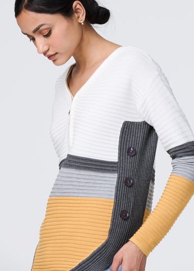 Izabel London Mustard Colour Block Zip Detail V-Neck Jumper