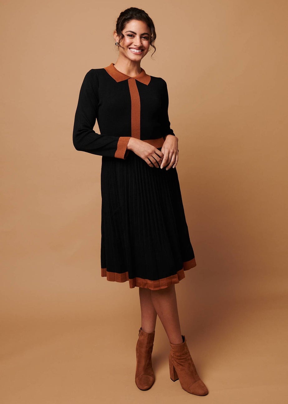 Izabel London Black Border Print Pleated Knit Knee Length Dress