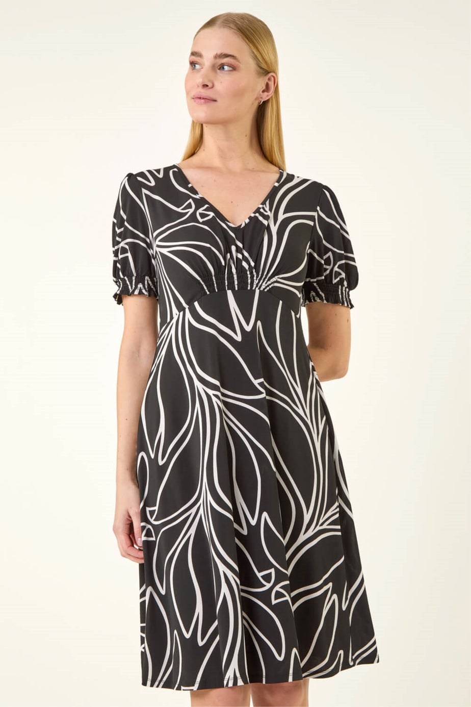 Roman Black Leaf Print Gathered Midi Dress