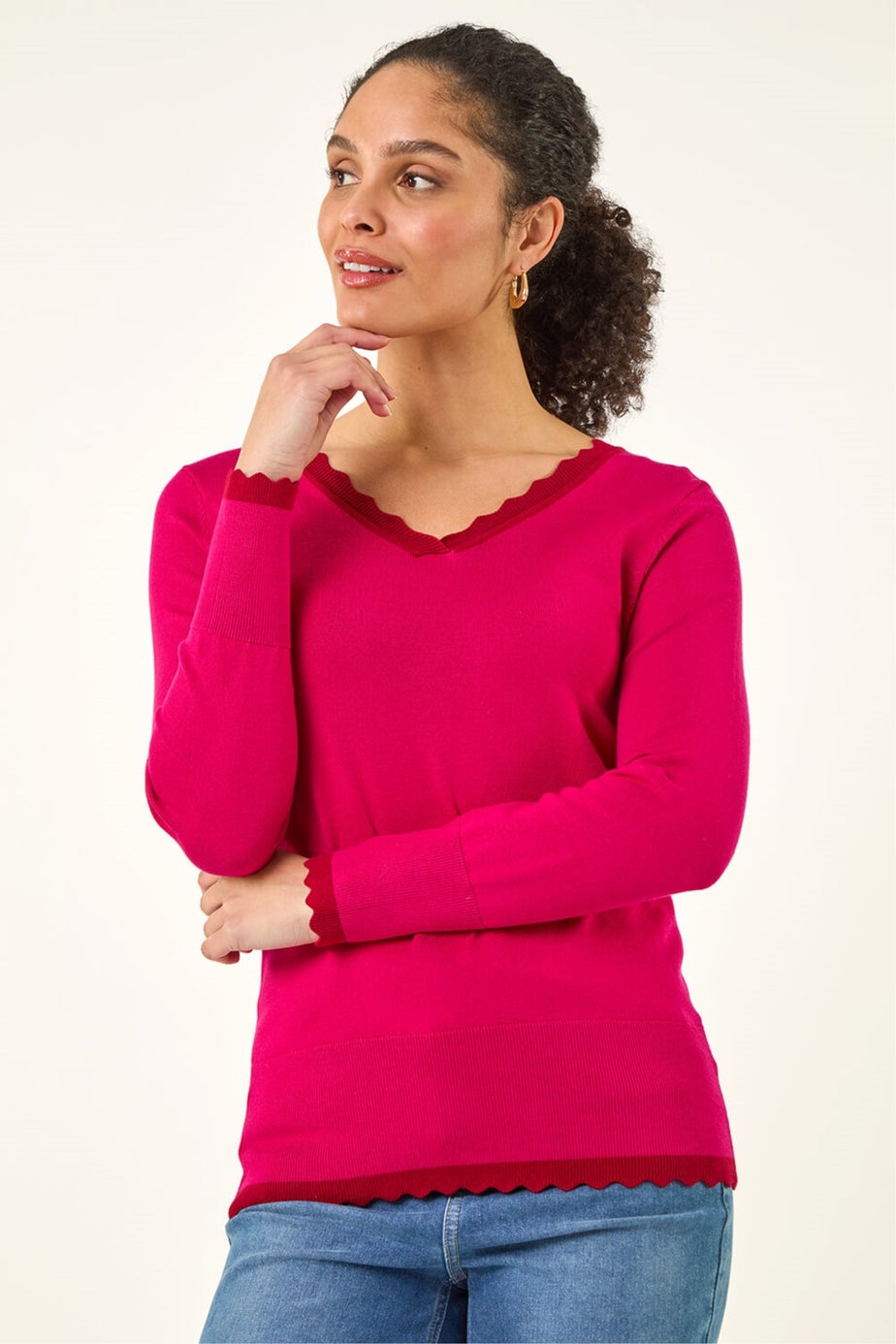 Roman Cerise V-Neck Scallop Hem Knit Jumper