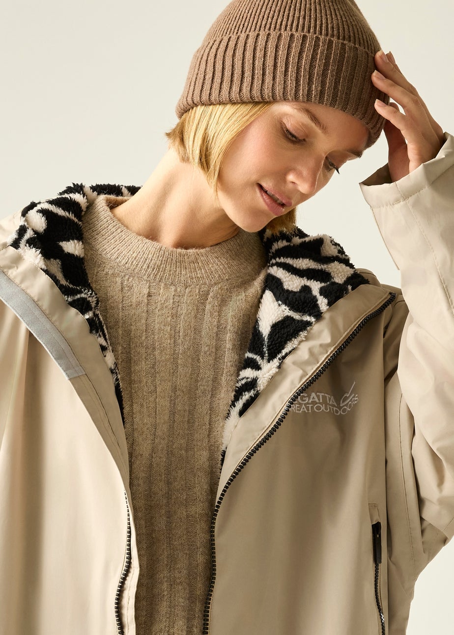 Regatta White Pepper Abstract Floral   Adult Waterproof Robe with Hydrafort Technology