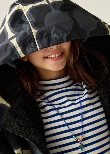 Regatta Giant Poppy Mono Orla Waterproof Changing Robe with Hydrafort Technology  (5-13 Years)