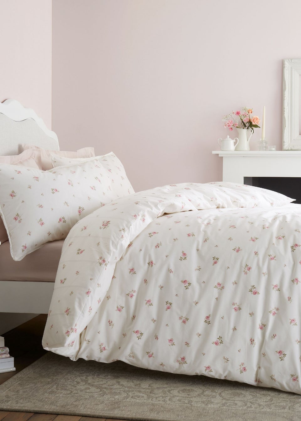 Bianca Fine Linens Vintage Rosebud Lace 200 Thread Count Cotton Reversible Duvet Cover Set Cream