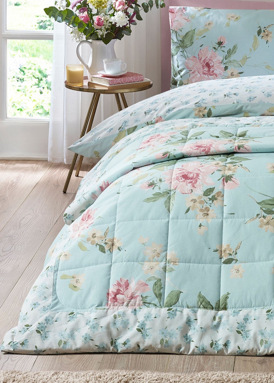 Catherine Lansfield Avebury Floral Reversible Quilted 220x230cm Bedspread Duck Egg Blue
