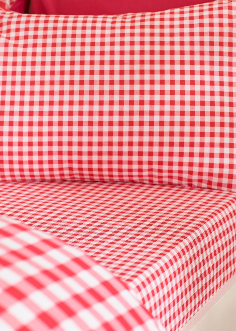 Catherine Lansfield Bamford Gingham Check Fitted Sheet Red