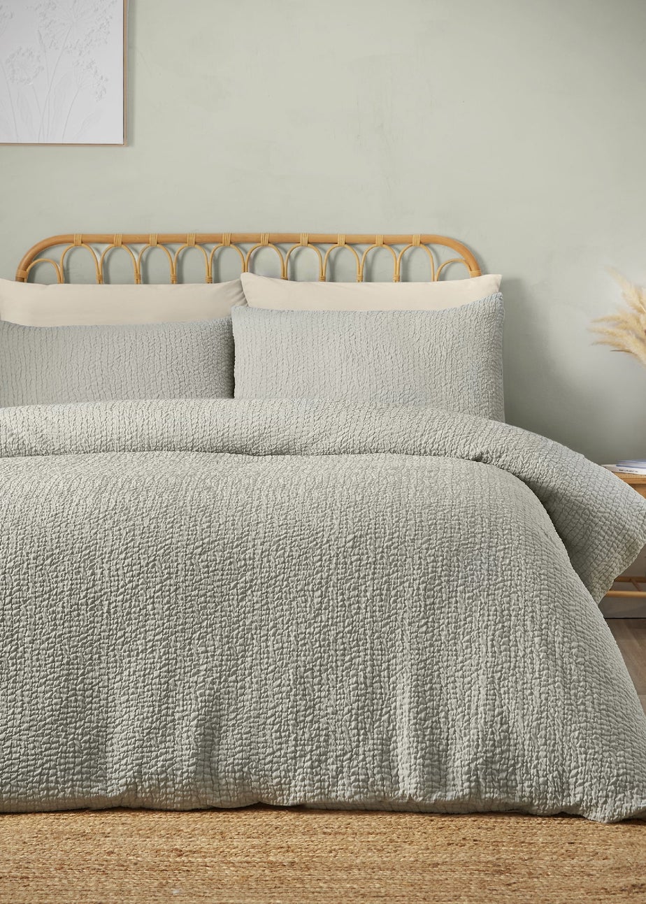 Catherine Lansfield Crinkle Seersucker Duvet Cover Set Green