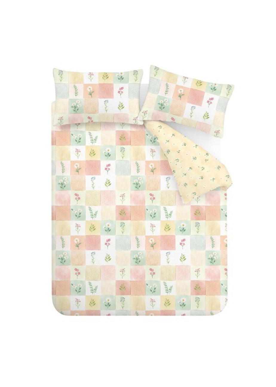 Catherine Lansfield Daisy Patchwork Reversible Duvet Cover Set Yellow