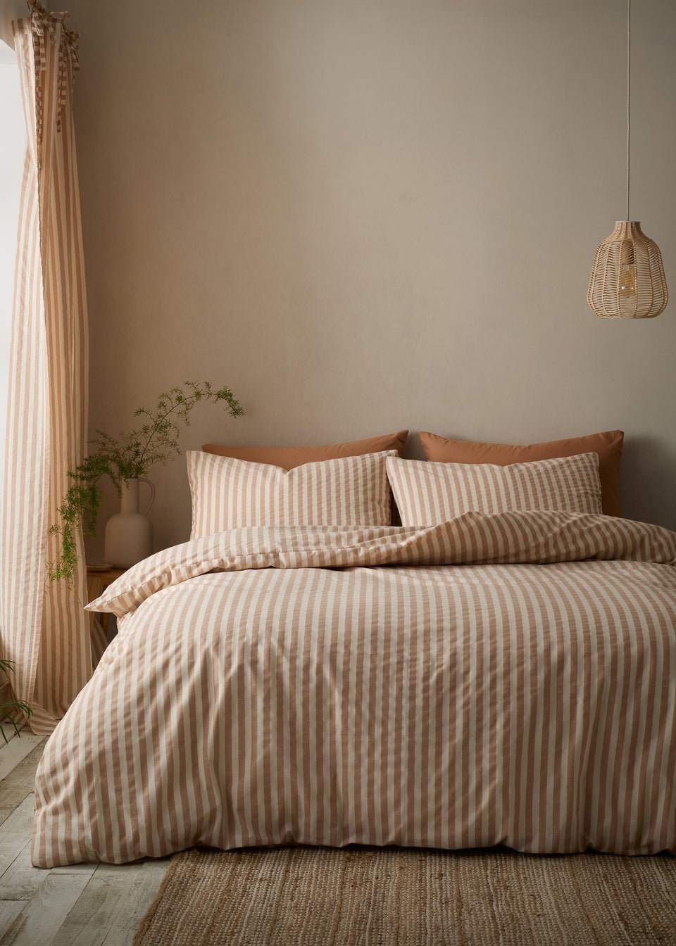 Pineapple Elephant Cotton Rich Woven Stripe Duvet Cover Set Clay