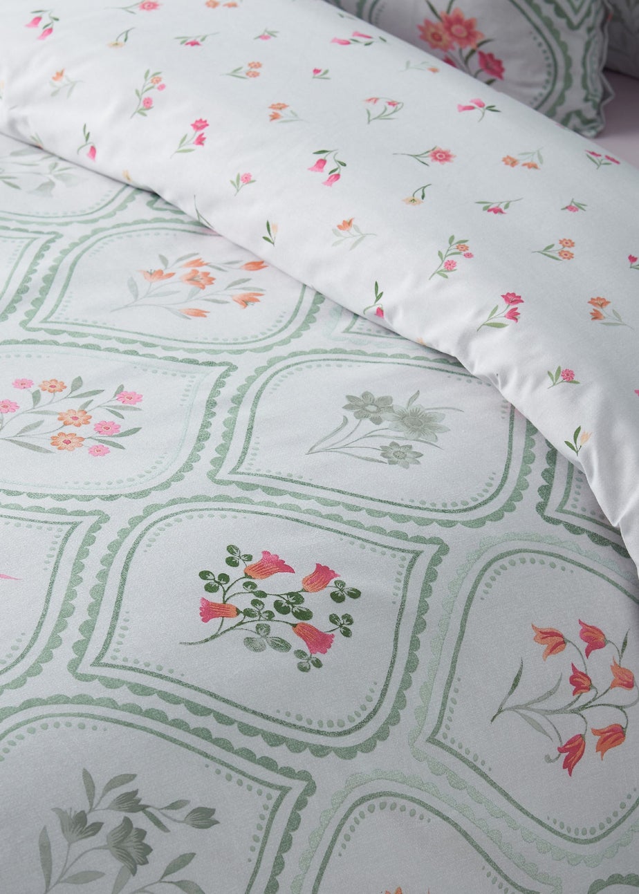 Catherine Lansfield Cameo Floral Reversible Duvet Cover Set Soft Green