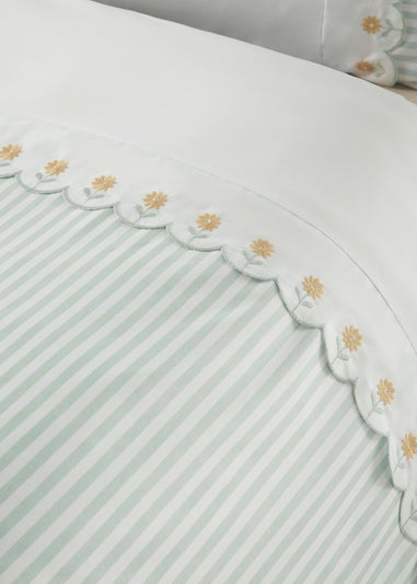 Catherine Lansfield Embroidered Daisy Soft Touch Duvet Cover Set Sage Green