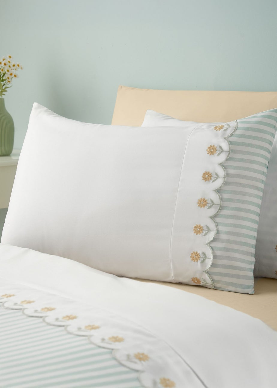 Catherine Lansfield Embroidered Daisy Soft Touch Duvet Cover Set Sage Green