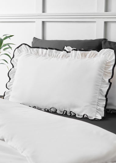 Catherine Lansfield So Soft Mono Frill Duvet Cover Set White / Black