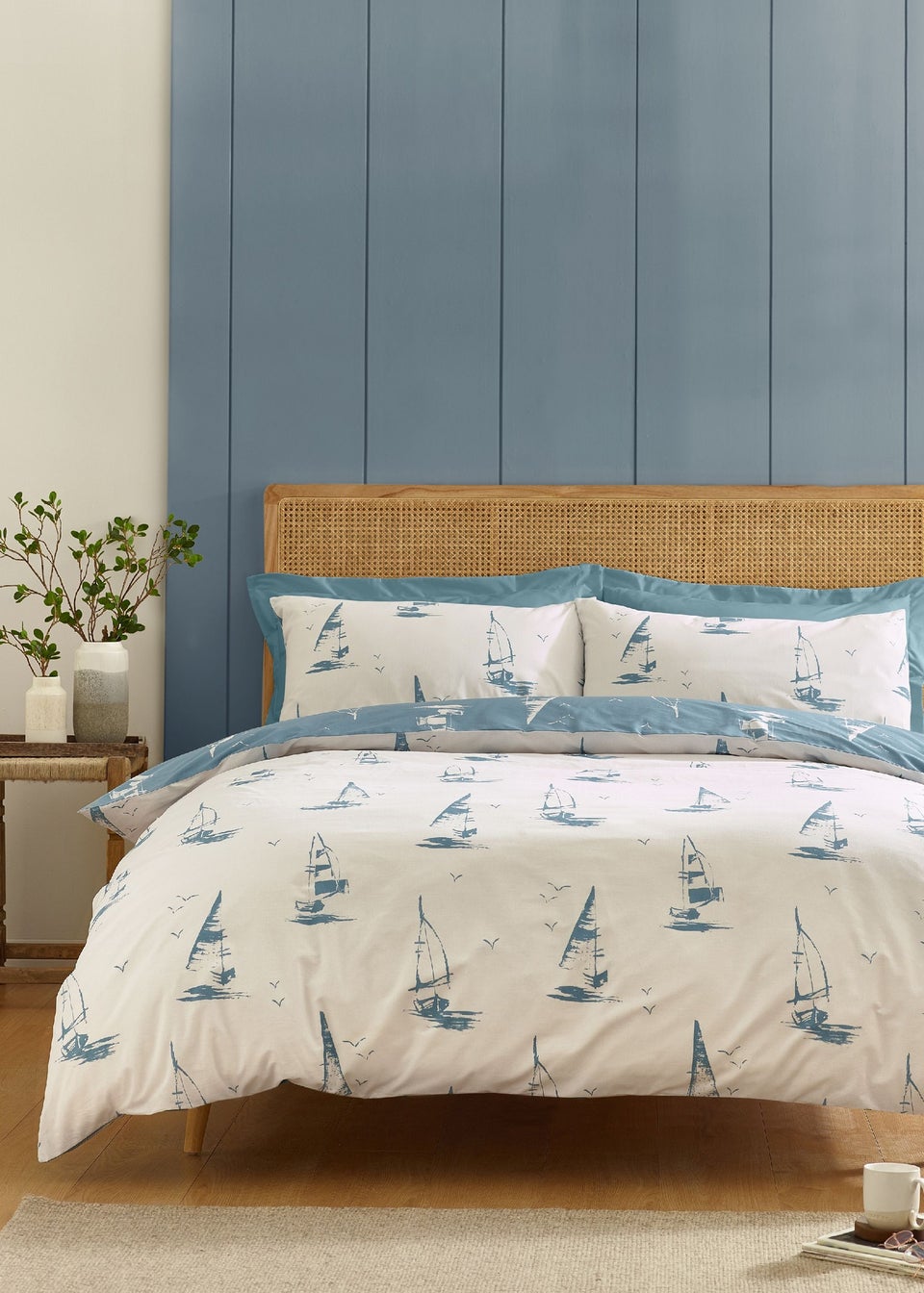 Catherine Lansfield Salcombe Boats Reversible Duvet Cover Set Soft Blue