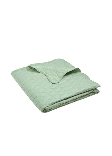 Catherine Lansfield Scallop Waves Quilted 240x260cm Bedspread Green