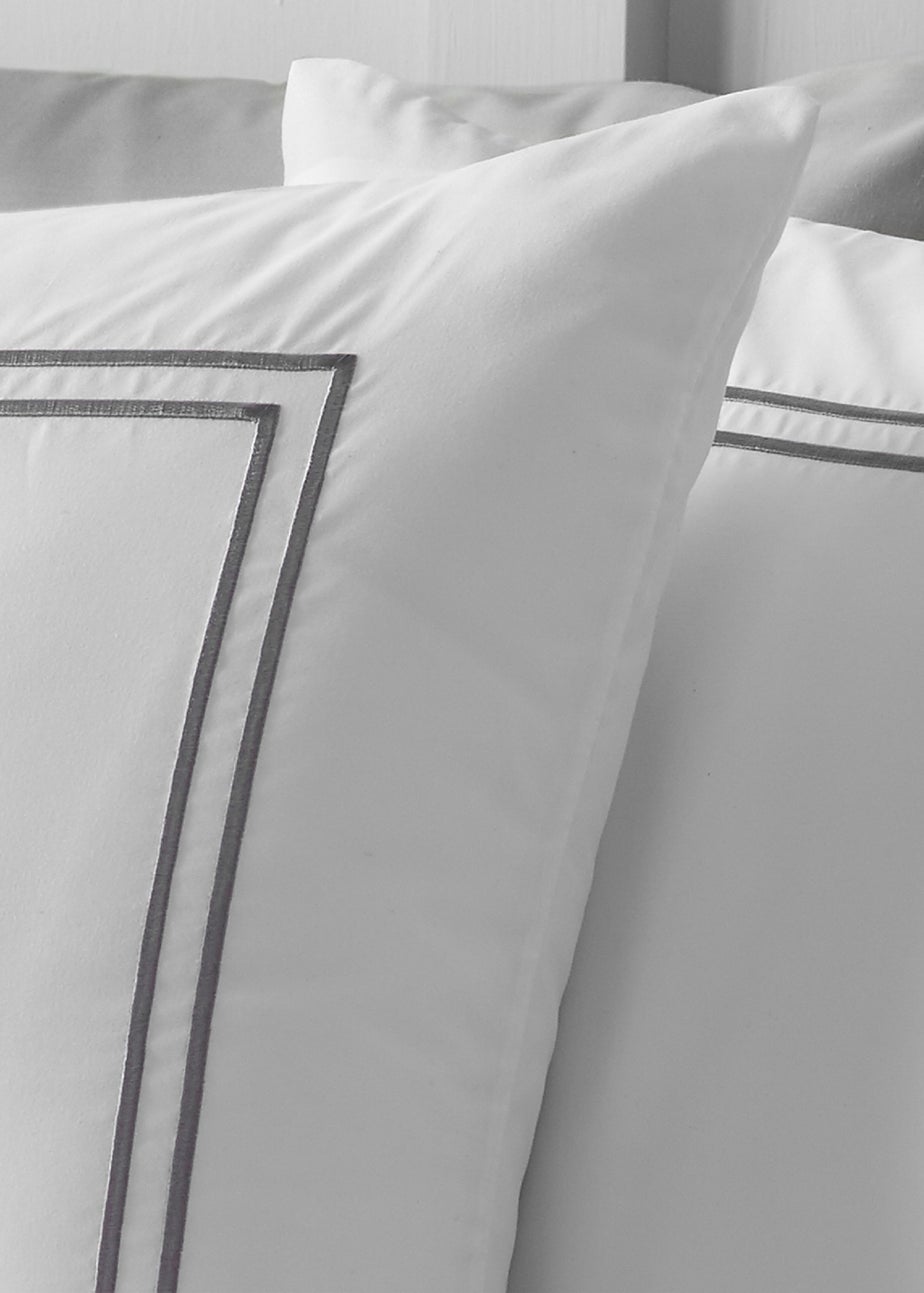 Catherine Lansfield So Soft Mono Satin Stitch Duvet Cover Set Silver