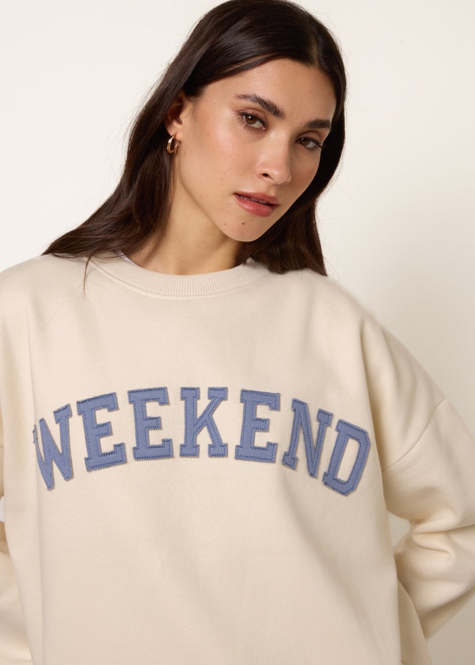 Blue Vanilla Ivory Weekend Sweatshirt