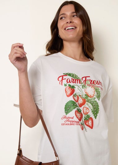 Blue Vanilla Ivory Graphic Print Crew-Neck T-shirt