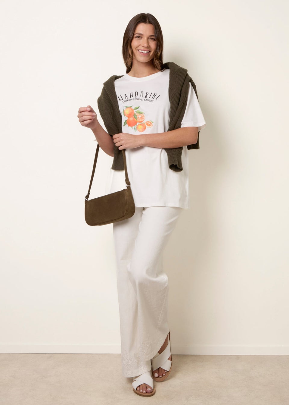 Blue Vanilla Ivory Graphic Print Crew-Neck T-shirt