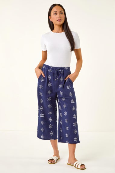 Roman Navy Petite Embroidered Cropped Trouser